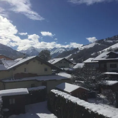 Gemutliches Ferienhaus In Zell Am Mit Garten Und Terrasse Vakantiehuis